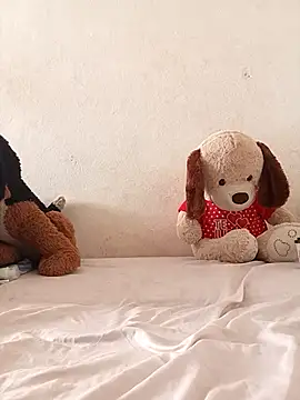 Ruby Quin online show from September 15, 2025, 12:38 pm