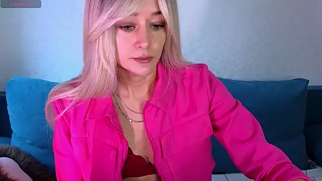 Snapshot of thief_of_hearts chatting on September 24, 2025, 11:39 am thief of hearts online show from September 24, 2025, 11:39 am