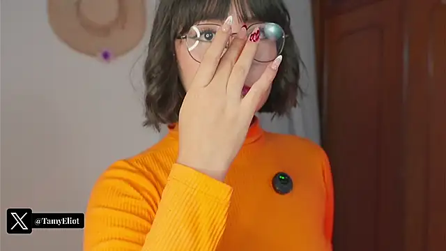 Snapshot of Tamyeliot chatting on October 15, 2025, 3:49 am Tamyeliot online show from October 15, 2025, 3:49 am