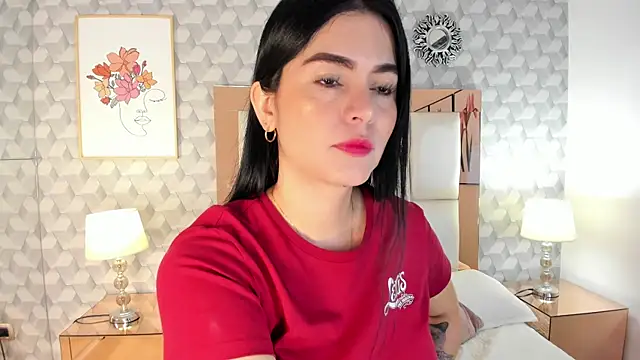 Sasha  sims   online show from September 16, 2025, 11:44 am