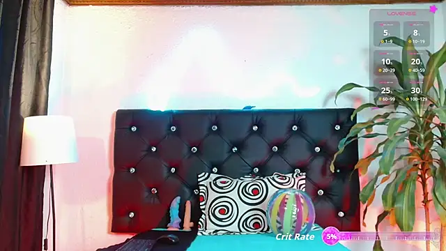 AliciaWhite online show from September 18, 2025, 11:46 am