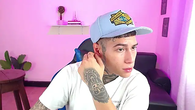 Snapshot of setthomas chatting on October 27, 2025, 3:02 pm setthomas online show from October 27, 2025, 3:02 pm