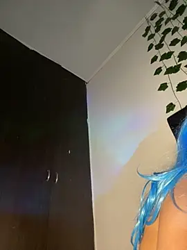 Liawood1 online show from September 17, 2025, 5:31 am