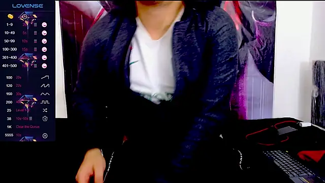 smith hot29 online show from October 5, 2025, 4:25 am