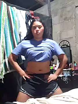 Snapshot of Violethroos chatting on October 7, 2025, 1:17 am Violethroos online show from October 7, 2025, 1:17 am