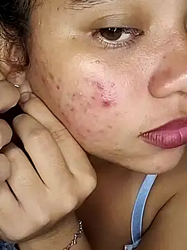 Violethroos online show from April 6, 2026, 5:19 am