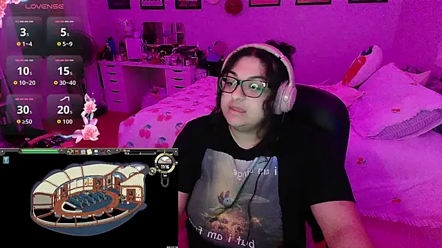 Snapshot of chericheesecake chatting on October 4, 2025, 3:08 am chericheesecake online show from October 4, 2025, 3:08 am