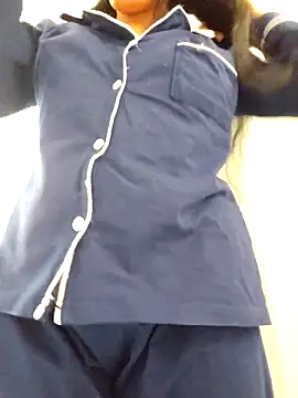 Snapshot of Miss_Pompitas23 chatting on October 28, 2025, 6:07 pm Miss Pompitas23 online show from October 28, 2025, 6:07 pm