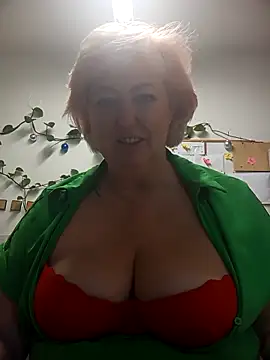 TerezaVelvet online show from September 18, 2025, 5:21 am