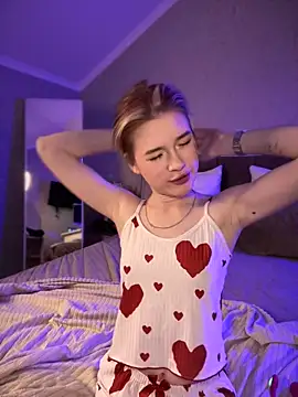 Snapshot of Marryme- chatting on March 3, 2026, 1:51 pm Marryme- online show from March 3, 2026, 1:51 pm