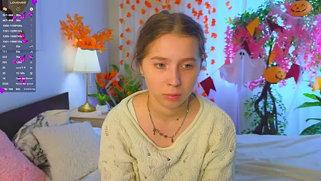 CatherineRichards online show from October 22, 2025, 8:03 am