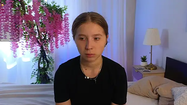 CatherineRichards online show from September 18, 2025, 8:06 am