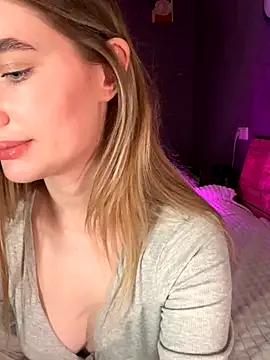 TechnooBabyy online show from November 15, 2025, 4:11 pm