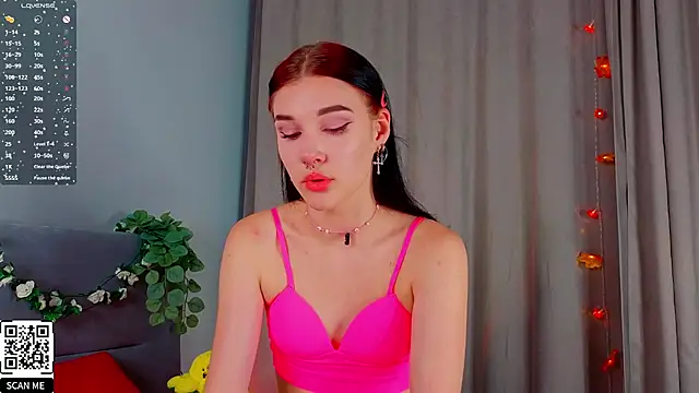 JenniferSullivan online show from October 17, 2025, 10:00 pm