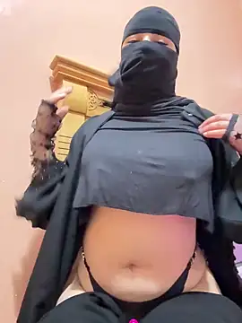 Snapshot of _Laiali_ chatting on February 6, 2026, 1:18 pm Laiali online show from February 6, 2026, 1:18 pm