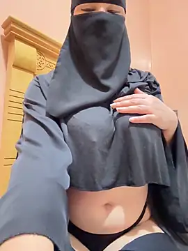 Snapshot of _Laiali_ chatting on February 1, 2026, 2:59 pm Laiali online show from February 1, 2026, 2:59 pm