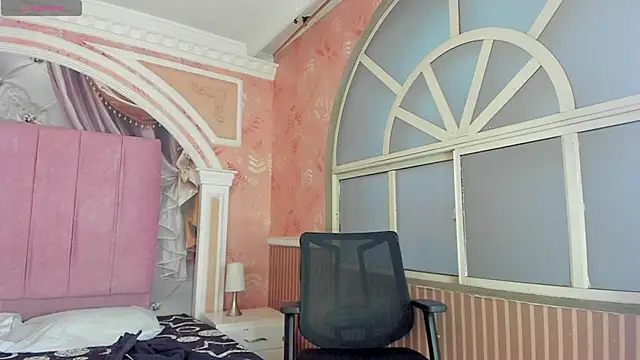 Snapshot of magnus_serket chatting on October 27, 2025, 11:33 am magnus serket online show from October 27, 2025, 11:33 am