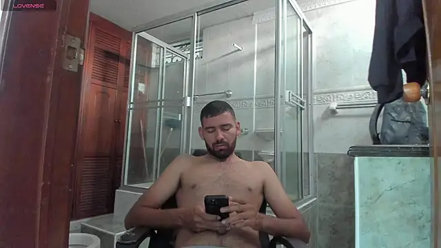 Snapshot of magnus_serket chatting on October 3, 2025, 11:34 am magnus serket online show from October 3, 2025, 11:34 am