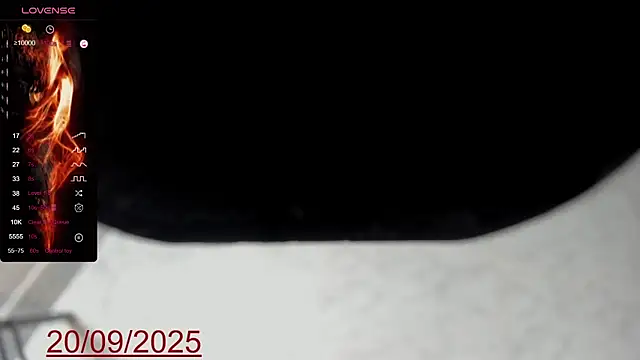 Snapshot of Ashly_Sents chatting on September 20, 2025, 1:27 pm Ashly Sents online show from September 20, 2025, 1:27 pm