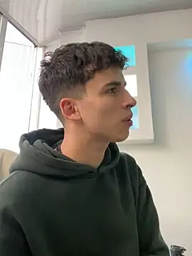 Snapshot of AdrianRinaldi chatting on October 19, 2025, 10:23 pm AdrianRinaldi online show from October 19, 2025, 10:23 pm