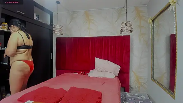 dannalanegra online show from September 12, 2025, 11:59 pm