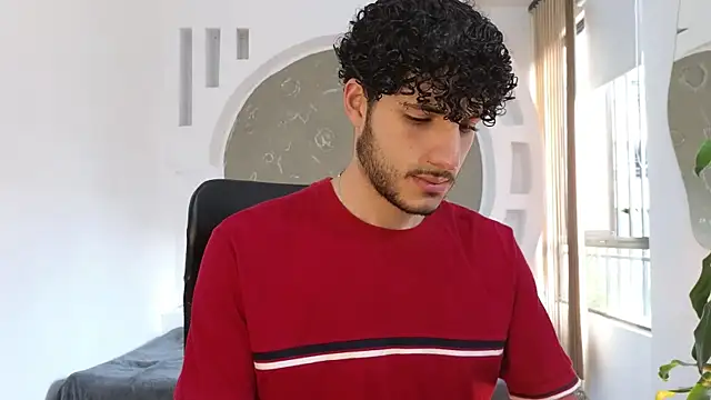 Snapshot of Rafael_Mendezz chatting on September 14, 2025, 8:20 pm Rafael Mendezz online show from September 14, 2025, 8:20 pm