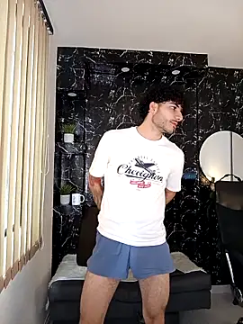 Rafael Mendezz online show from February 7, 2026, 8:50 pm