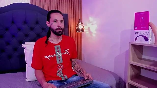 Hisoka 011 online show from April 7, 2026, 7:48 pm