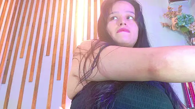 Snapshot of Jennifer_Vega1 chatting on October 10, 2025, 11:49 pm Jennifer Vega1 online show from October 10, 2025, 11:49 pm