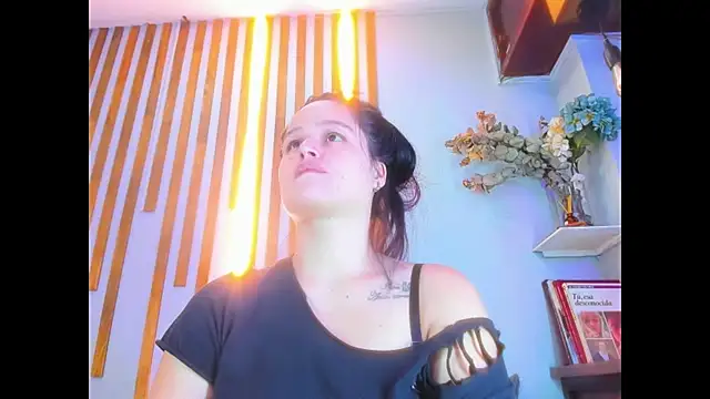 Snapshot of Jennifer_Vega1 chatting on November 13, 2025, 9:40 pm Jennifer Vega1 online show from November 13, 2025, 9:40 pm