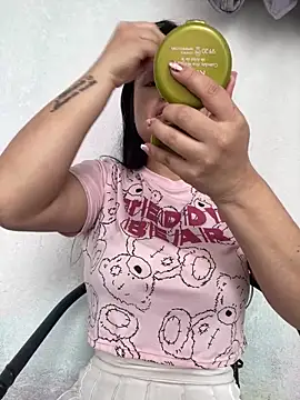 Snapshot of Jennifer_Vega1 chatting on December 19, 2025, 8:55 pm Jennifer Vega1 online show from December 19, 2025, 8:55 pm