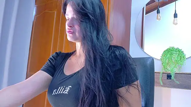 Jennifer Vega1 online show from April 9, 2026, 8:59 pm