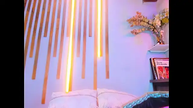 Snapshot of Jennifer_Vega1 chatting on November 9, 2025, 12:25 am Jennifer Vega1 online show from November 9, 2025, 12:25 am