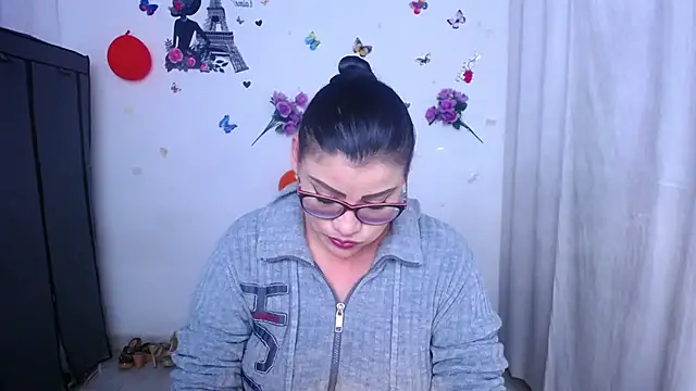 ValeriaHairy online show from September 21, 2025, 5:23 am