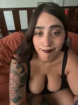 Snapshot of TatiTits chatting on February 19, 2026, 6:16 pm TatiTits online show from February 19, 2026, 6:16 pm