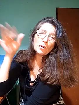 Snapshot of Merida2276 chatting on October 5, 2025, 2:46 am Merida2276 online show from October 5, 2025, 2:46 am