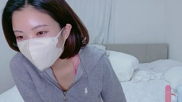 riko oxo online show from February 14, 2026, 4:07 pm