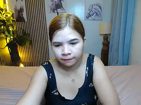 Snapshot of Sexy_Brielle chatting on October 18, 2025, 5:20 am Sexy Brielle online show from October 18, 2025, 5:20 am