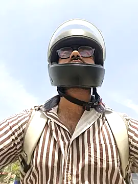 YoursThickDick online show from March 26, 2026, 6:11 am