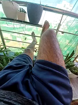 YoursThickDick online show from April 6, 2026, 4:08 am