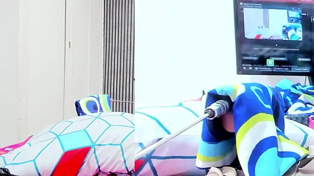 Snapshot of Alani_Queen chatting on September 18, 2025, 8:34 pm Alani Queen online show from September 18, 2025, 8:34 pm