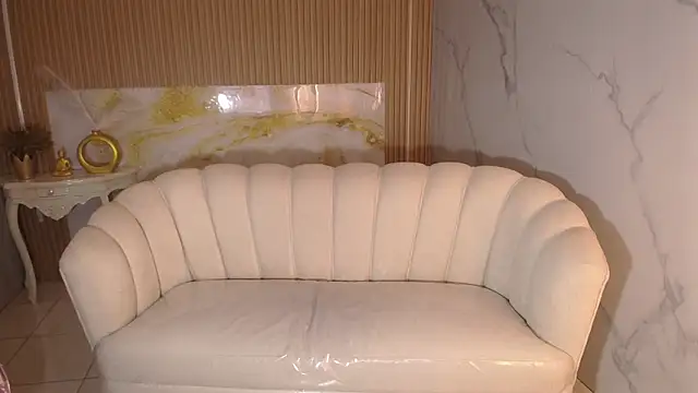 Snapshot of ambar_fox_s chatting on September 17, 2025, 8:49 am ambar fox s online show from September 17, 2025, 8:49 am