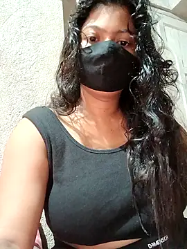 Snapshot of DiyaRoy49 chatting on September 18, 2025, 9:23 am DiyaRoy49 online show from September 18, 2025, 9:23 am