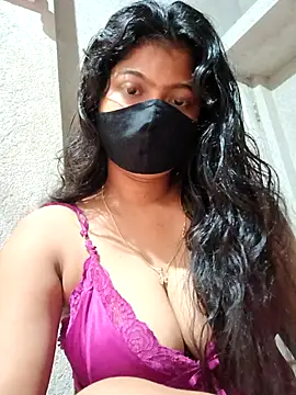 Snapshot of DiyaRoy49 chatting on October 2, 2025, 7:34 am DiyaRoy49 online show from October 2, 2025, 7:34 am