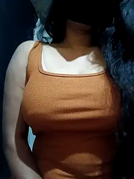 Snapshot of DiyaRoy49 chatting on January 8, 2026, 7:03 am DiyaRoy49 online show from January 8, 2026, 7:03 am