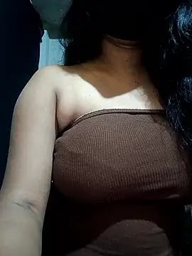 Snapshot of DiyaRoy49 chatting on January 12, 2026, 7:15 am DiyaRoy49 online show from January 12, 2026, 7:15 am