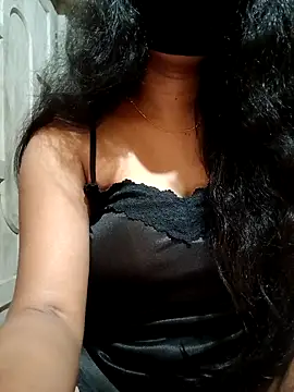 Snapshot of DiyaRoy49 chatting on November 10, 2025, 5:40 pm DiyaRoy49 online show from November 10, 2025, 5:40 pm