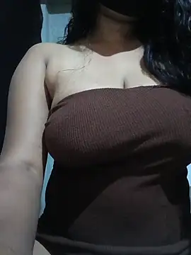 Snapshot of DiyaRoy49 chatting on February 15, 2026, 7:02 pm DiyaRoy49 online show from February 15, 2026, 7:02 pm