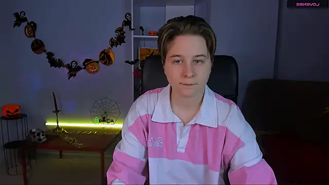 Snapshot of alex_jakson chatting on October 25, 2025, 5:50 am alex jakson online show from October 25, 2025, 5:50 am