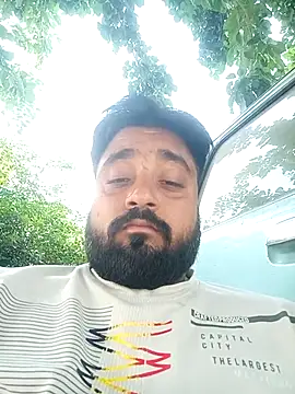 Raju fuckerr online show from October 24, 2025, 7:40 am